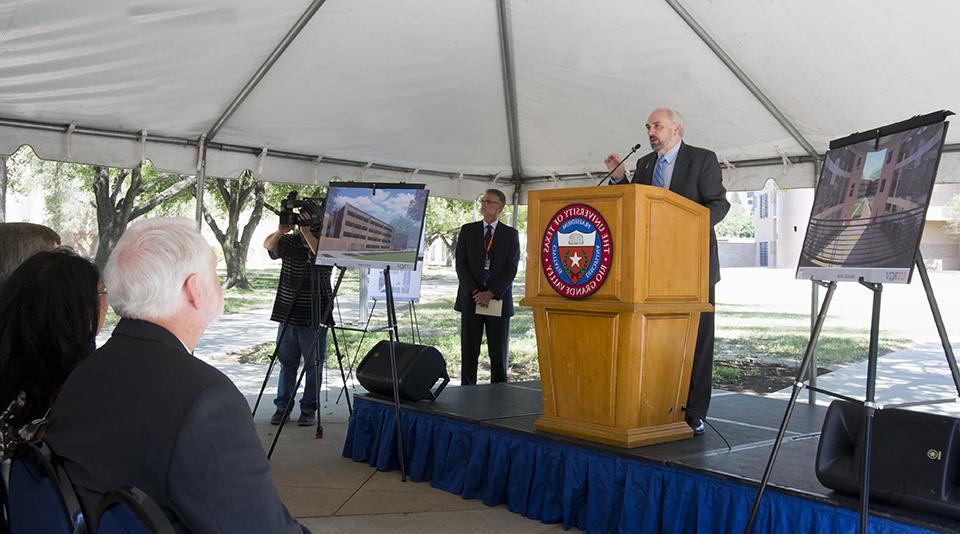 U图像TRGV celebrates new Science Research Building with ceremonial groundbreaking during HESTEC